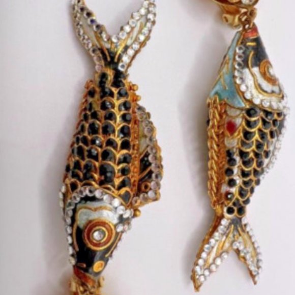 1980's Vintage Articulated Fish Earrings - Picture 1 of 3